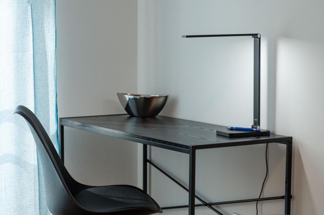 Апартаменты Lit Living: Luxus - Box Spring - Parking - Terrace Людвигсхафен-на-Рейне Экстерьер фото